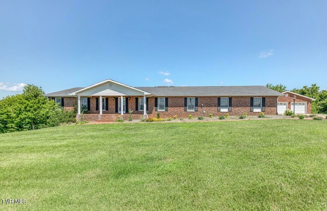 House in Elizabethton, Tennessee, United States 2 - 18329807