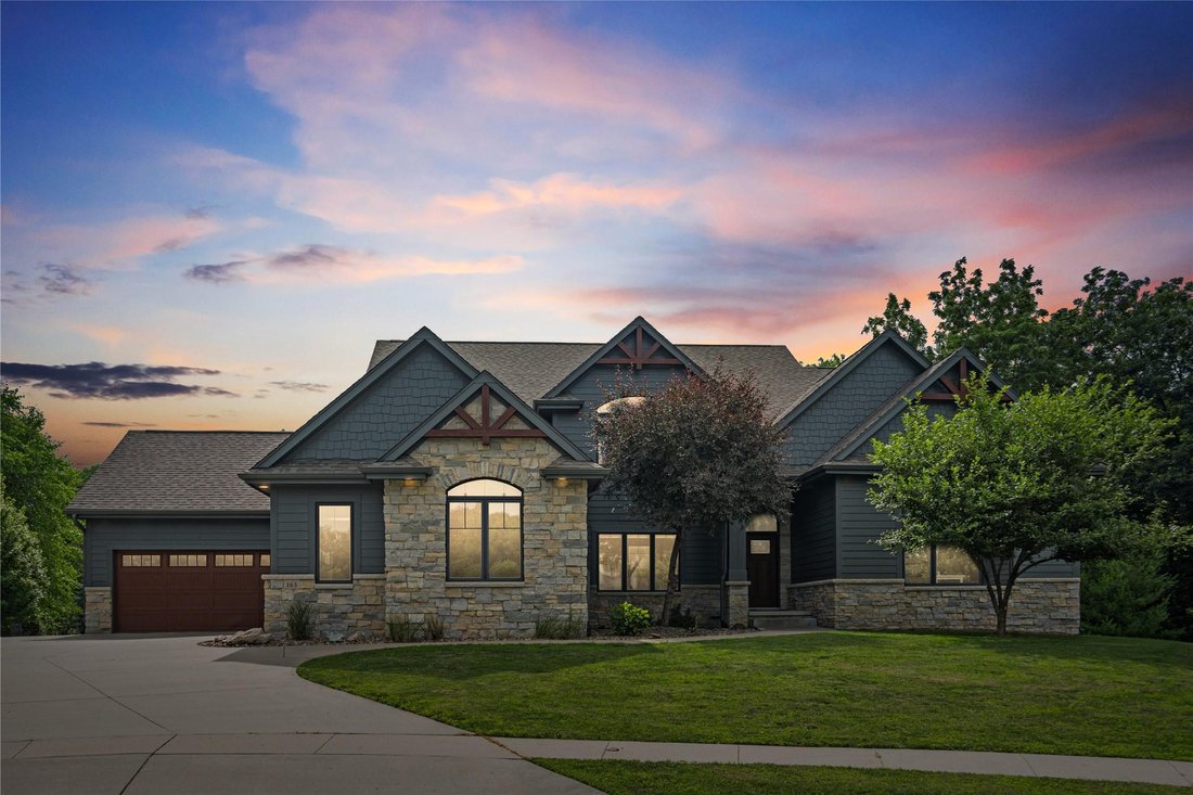 House in Waukee, Iowa, United States 1 - 18328289