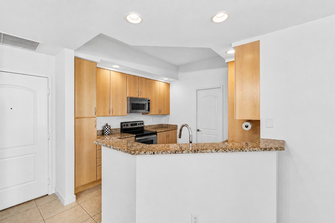 Condo in West Palm Beach, Florida, United States 5 - 18331725