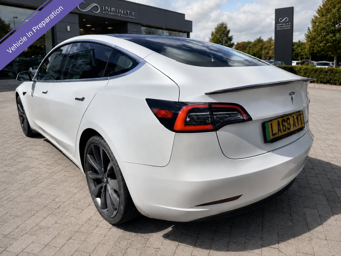 Sedan in Portsmouth, United Kingdom 4 - 18305891