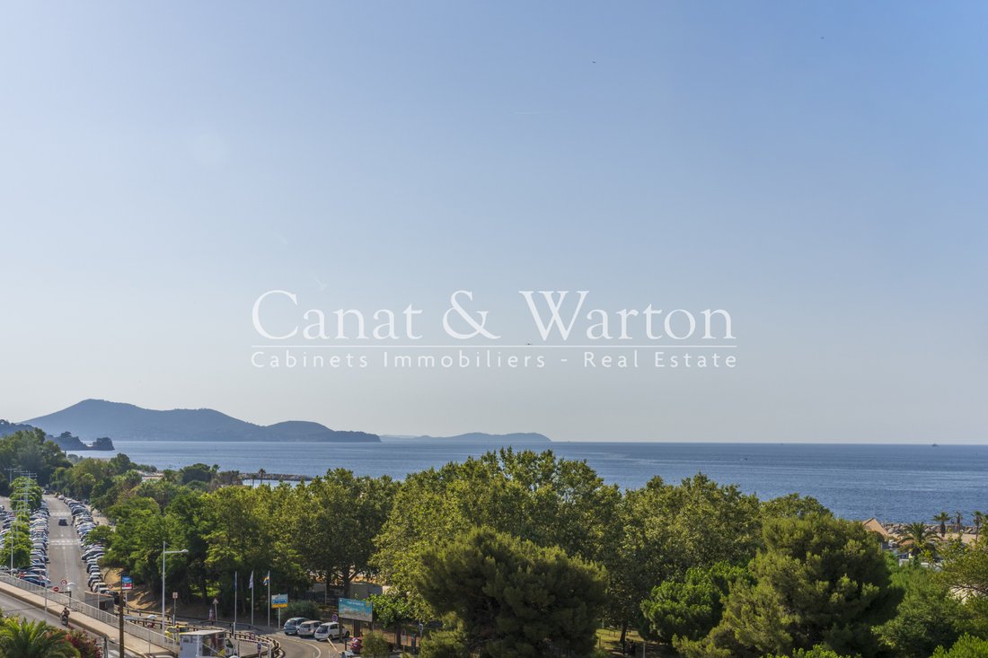 Apartment in Aguillon, Toulon, France 2 - 18256237