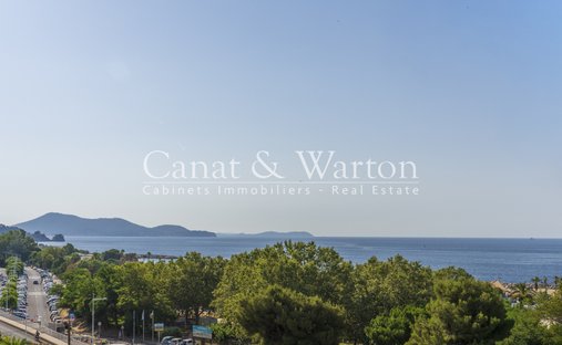 Apartment in Aguillon, Toulon, France 1