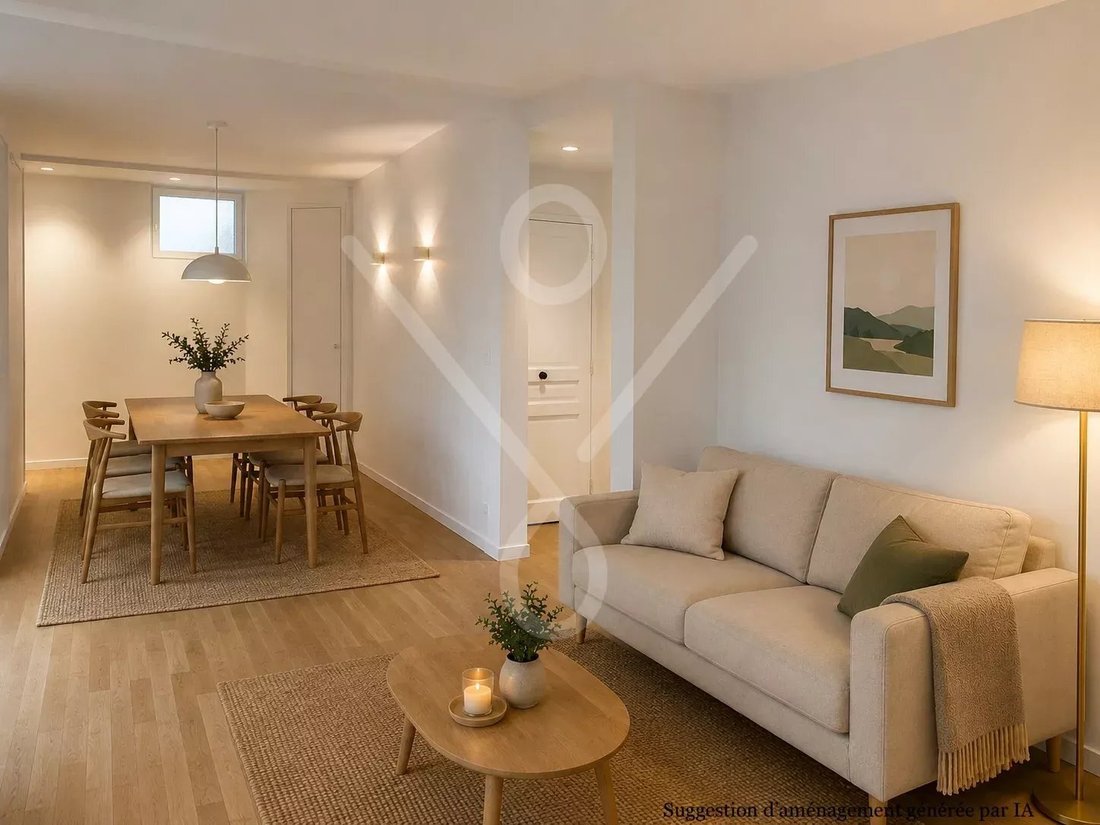 Apartment in Saint Thomas d'Aquin, Paris 7e Arrondissement, Paris 5 - 18183561