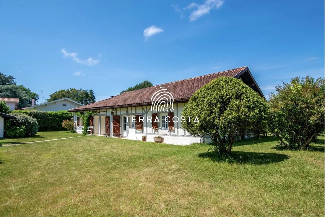 House in Seignosse, Nouvelle-Aquitaine, France 4 - 18326769