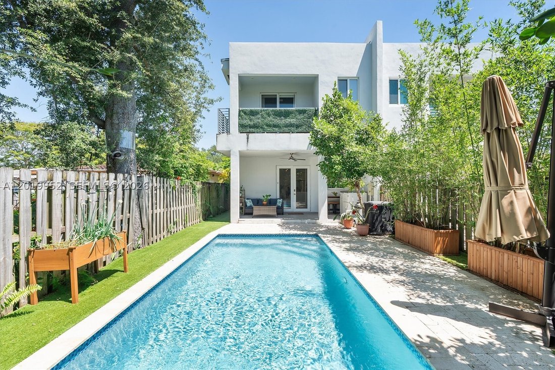 Townhouse in Miami, Florida, United States 1 - 17933136