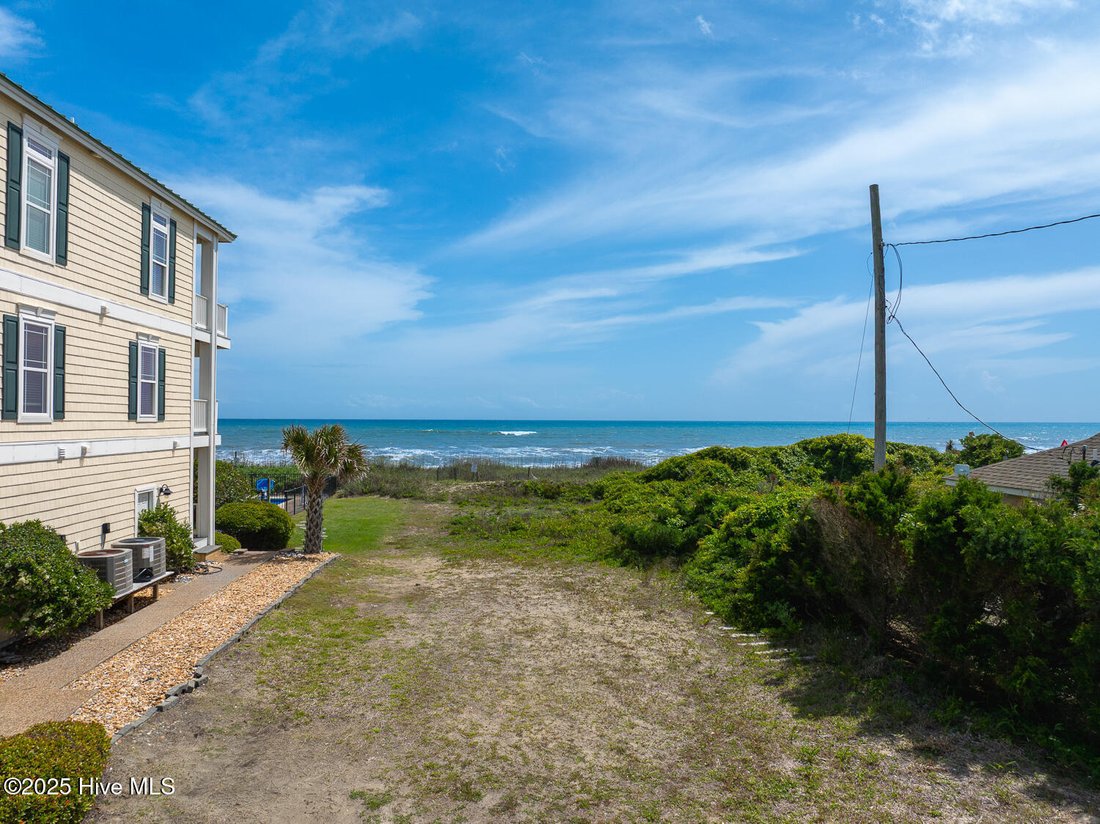 Land in Pine Knoll Shores, North Carolina, United States 3 - 18330245