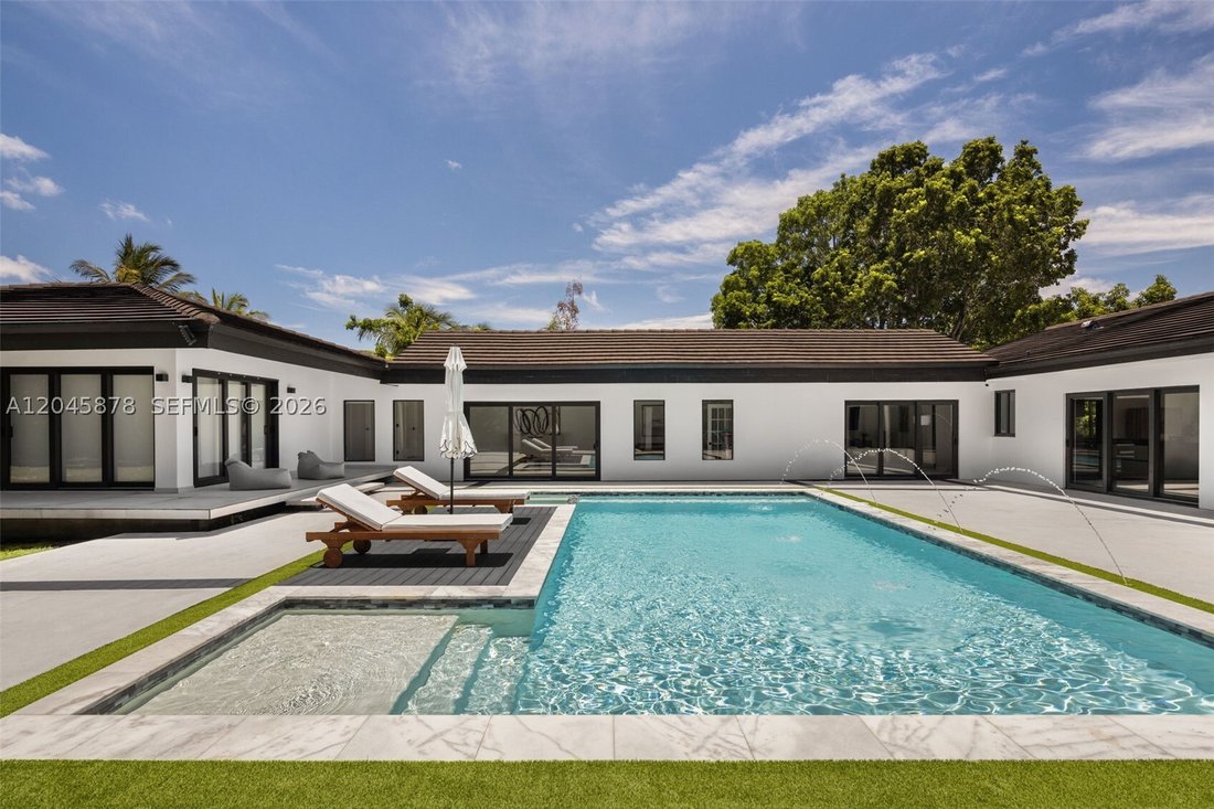 House in Miami, Florida, United States 1 - 18326928