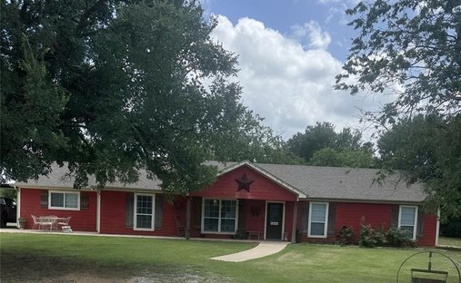 Farm Ranch in Mineral Wells, Texas, United States 1