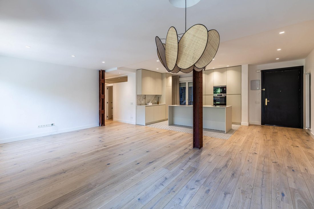 Apartment in Chamberi, Madrid, Spain 5 - 18327974