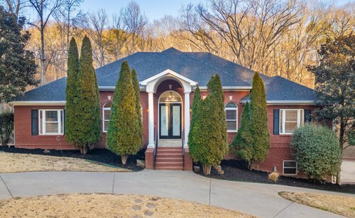 House in Ooltewah, Tennessee, United States 1