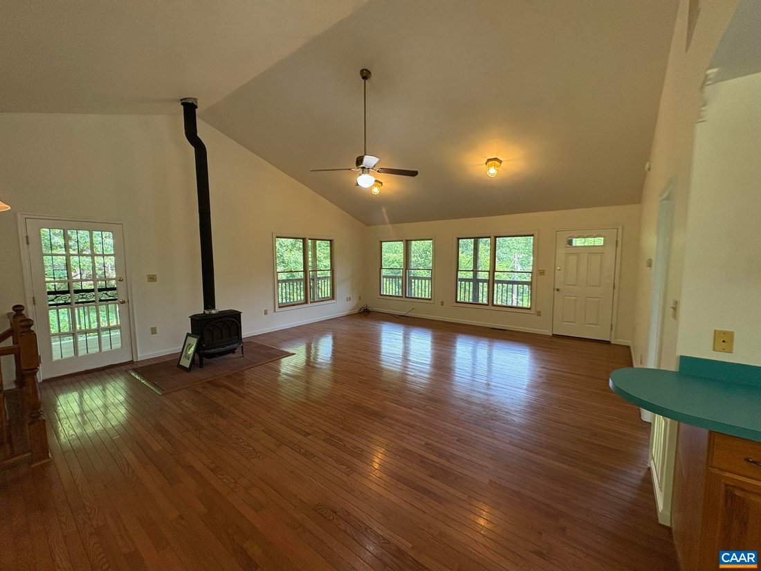 House in Syria, Virginia, United States 4 - 18329452