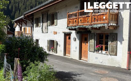 Chalet in Champagny-en-Vanoise, Auvergne-Rhône-Alpes, France 1