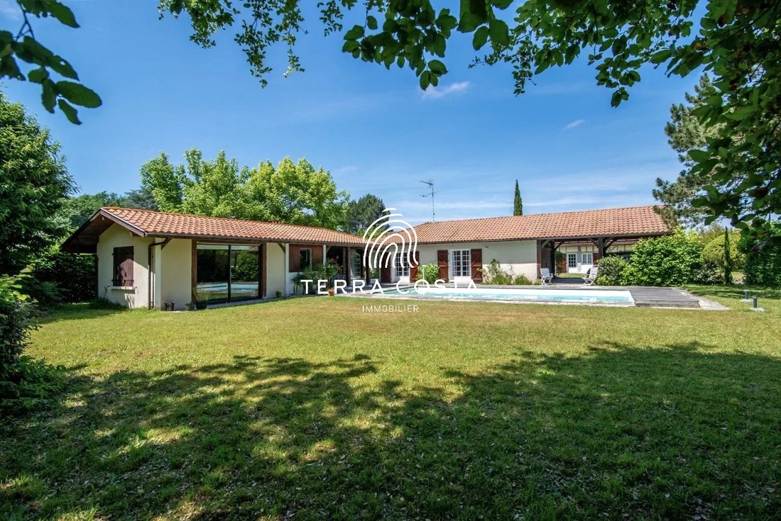 House in Seignosse, Nouvelle-Aquitaine, France 2 - 18326769