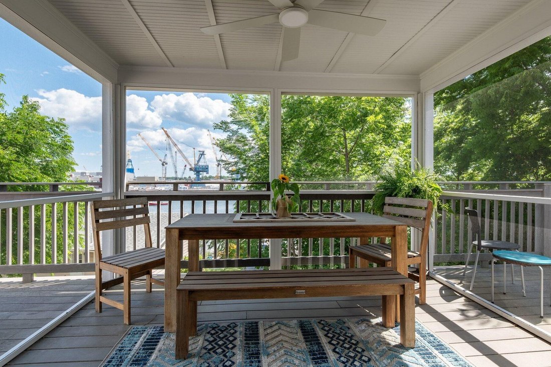 Condo in Kittery, Maine, United States 1 - 18327549