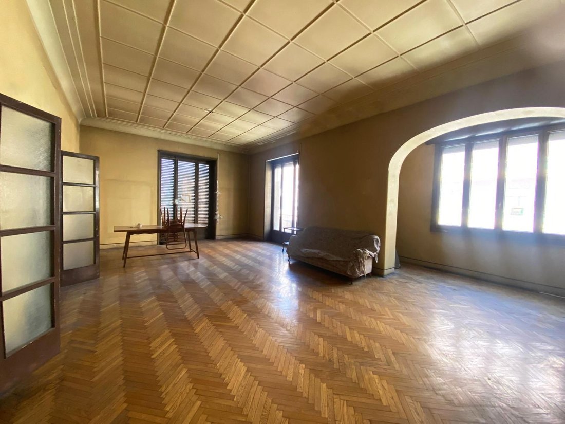Apartment in Chiaia, Naples, Campania 2 - 18326943
