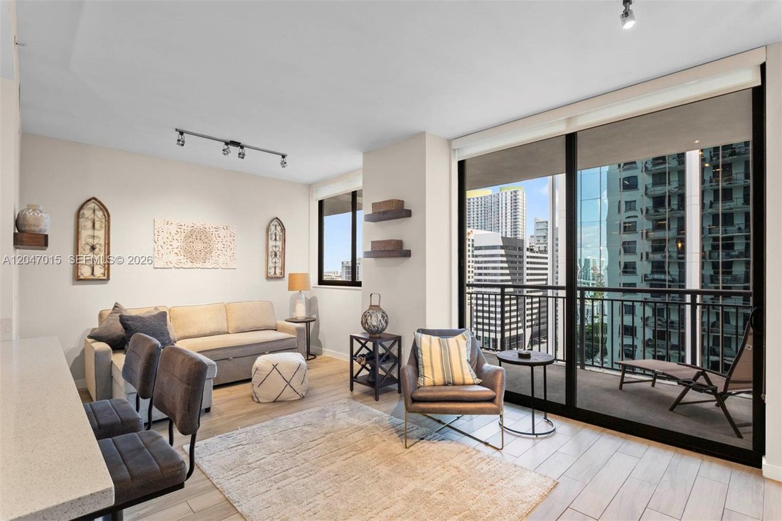 Condo in Miami, Florida, United States 1 - 18331667
