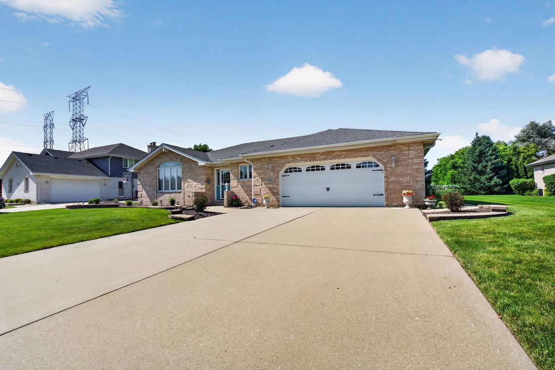 House in Homer Glen, Illinois, United States 2 - 18330225