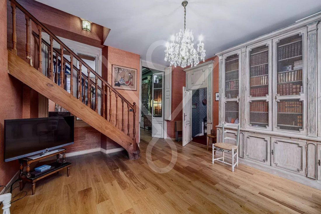 House in Odéon, Paris 6e Arrondissement, Paris 4 - 17454544