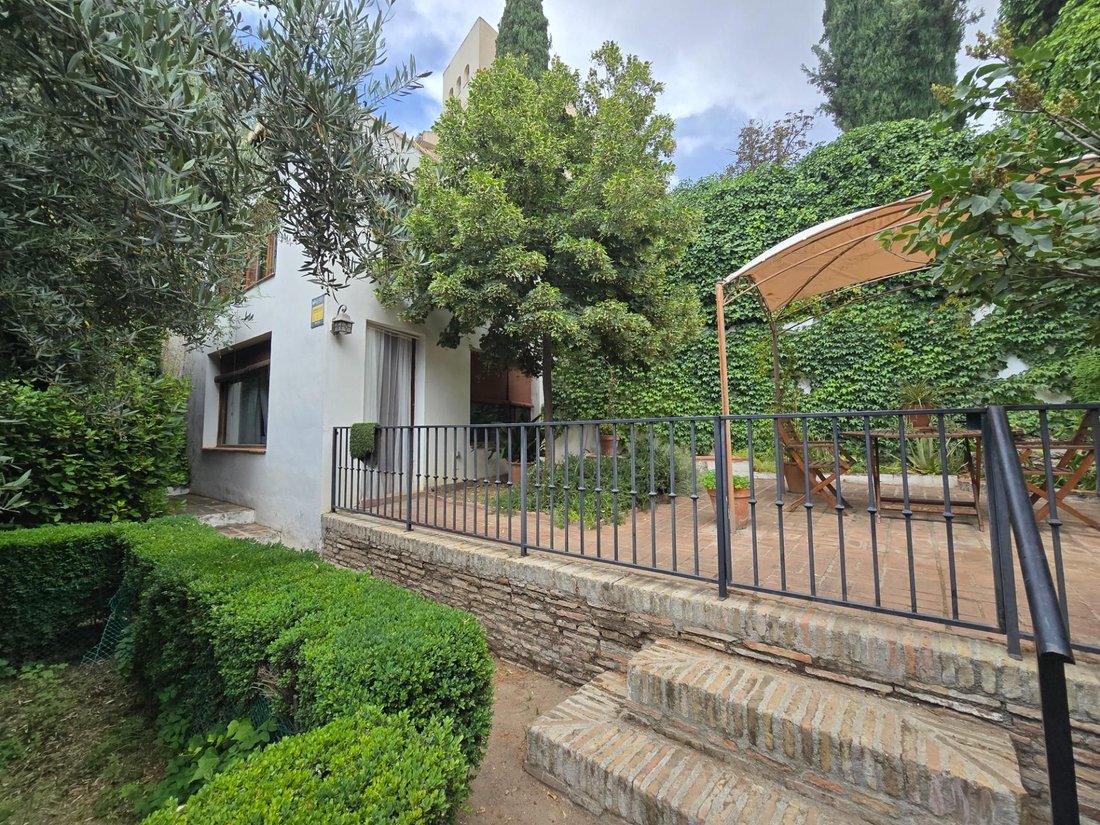 Chalet in Centro, Granada, Spain 1 - 18329273