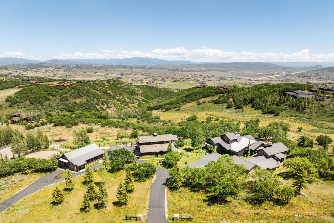 Farm Ranch in Park City, Utah, United States 2 - 18045631