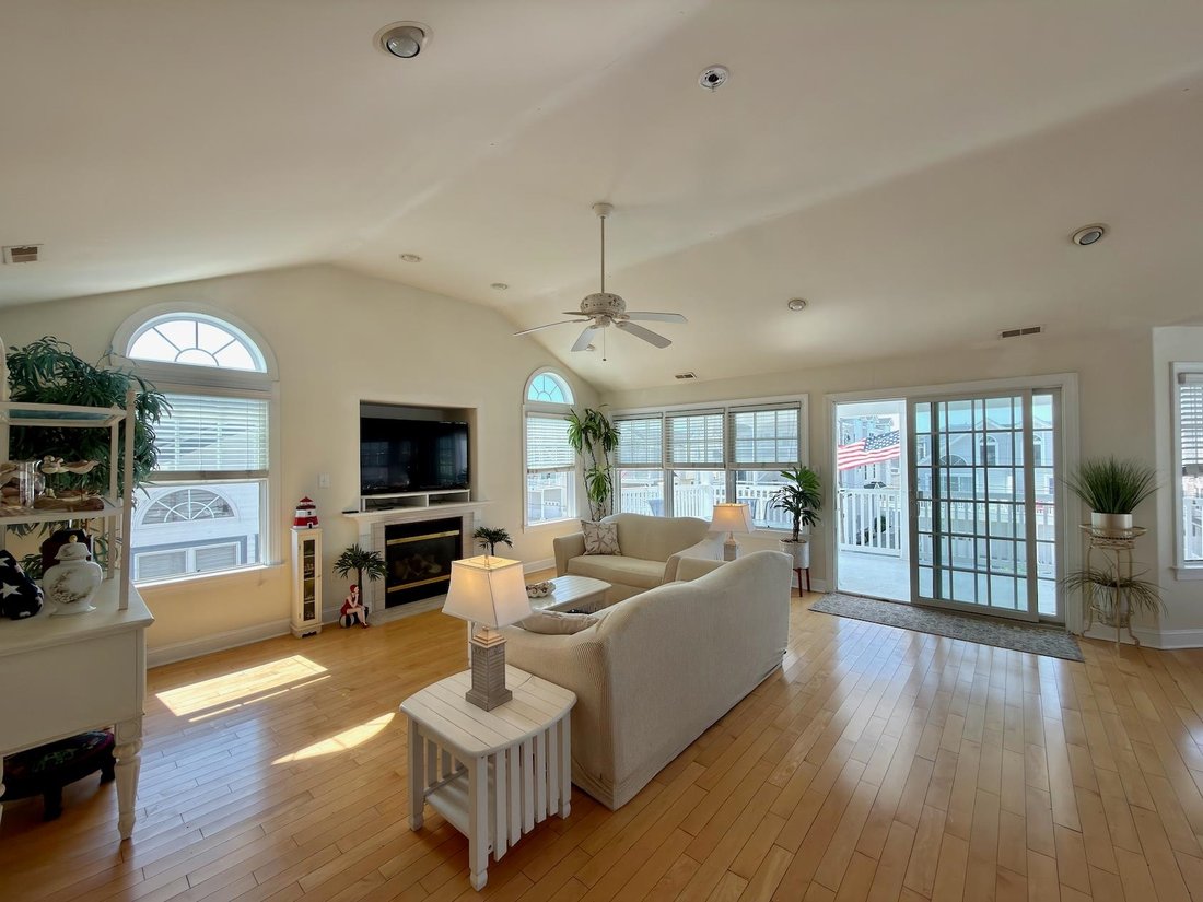 Townhouse in Sea Isle City, New Jersey, United States 2 - 18329145