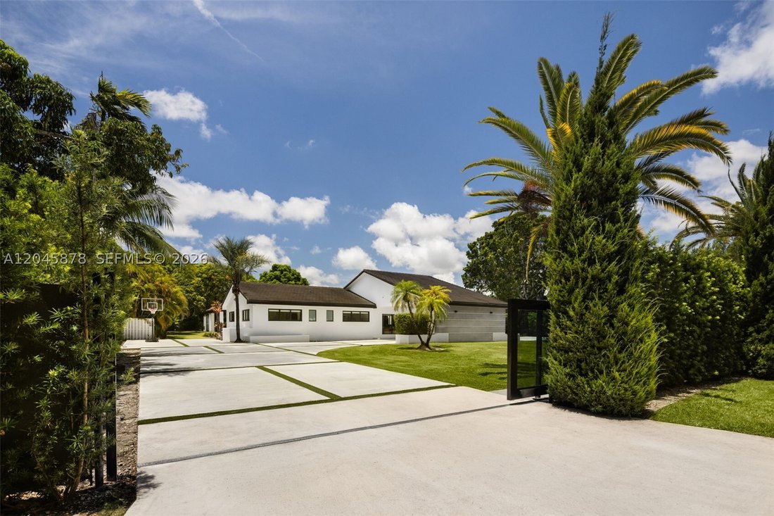 House in Miami, Florida, United States 2 - 18326928