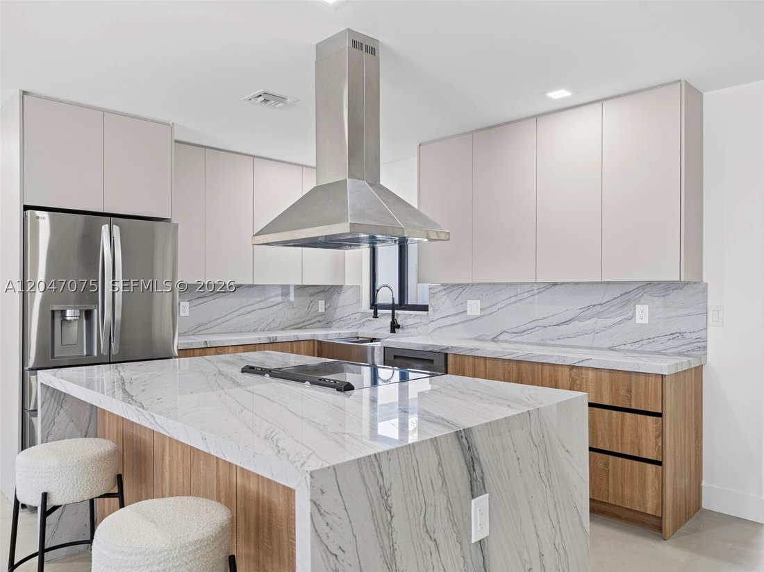House in Miami, Florida, United States 1 - 18326948