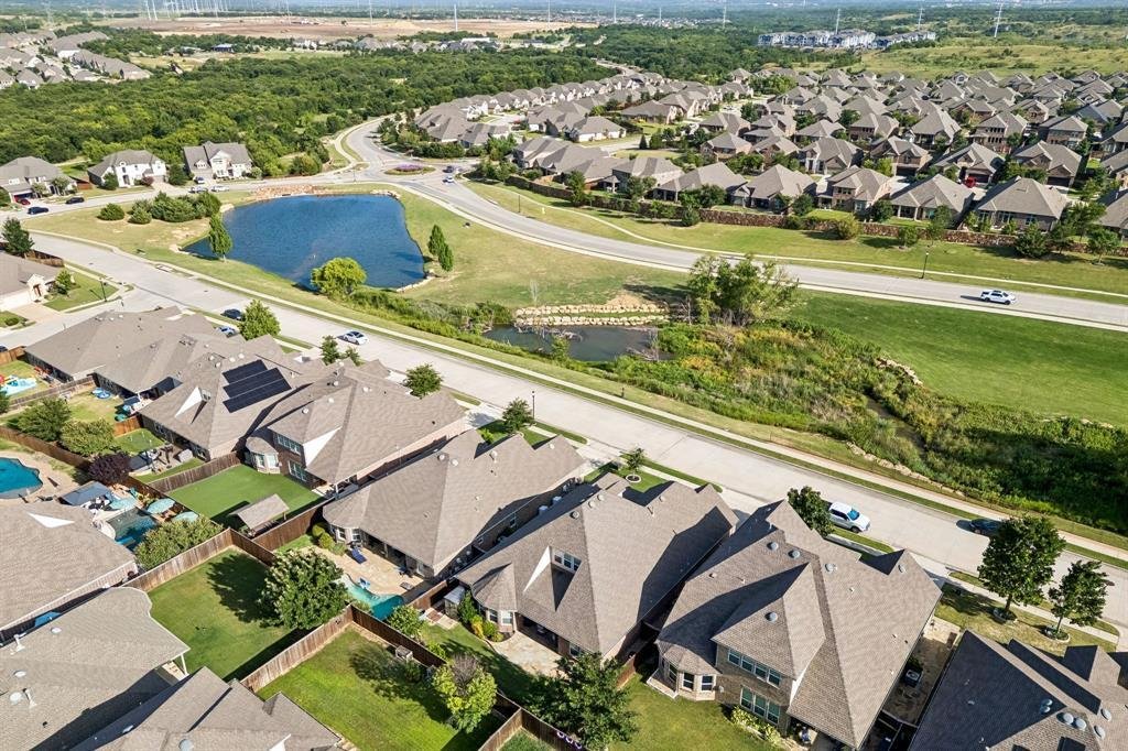House in Lantana, Texas, United States 3 - 18327334