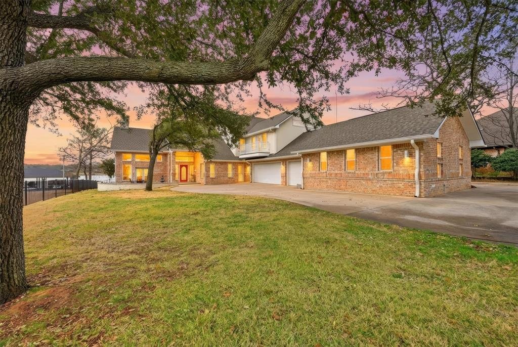 House in Gainesville, Texas, United States 4 - 18331423