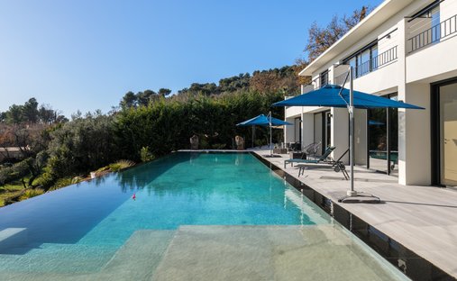 Villa in Tourrettes-sur-Loup, Provence-Alpes-Côte d'Azur, France 1