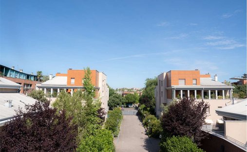 Villa in Saint Faustino, Modena, Italy 1