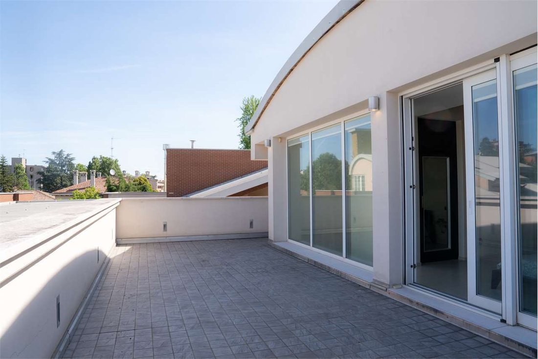 Villa in Saint Faustino, Modena, Italy 2 - 17901433