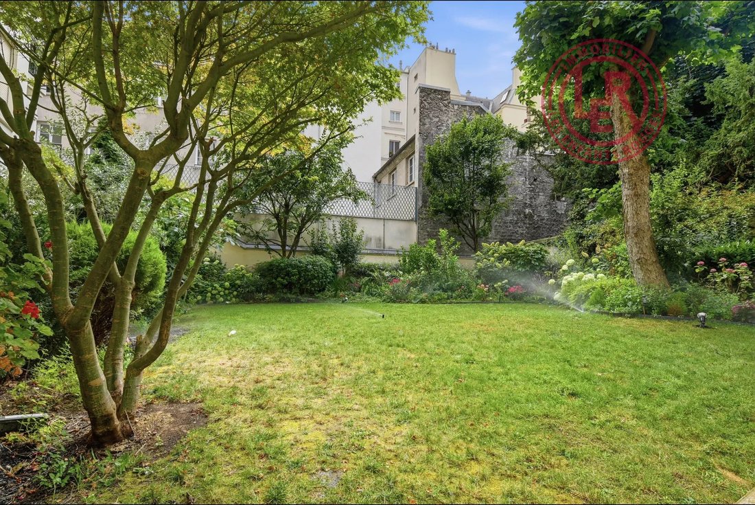 Apartment in Saint Placide, Paris 6e Arrondissement, Paris 2 - 18328384