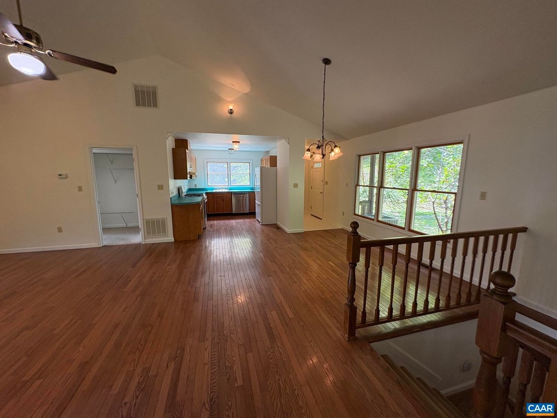 House in Syria, Virginia, United States 5 - 18329452