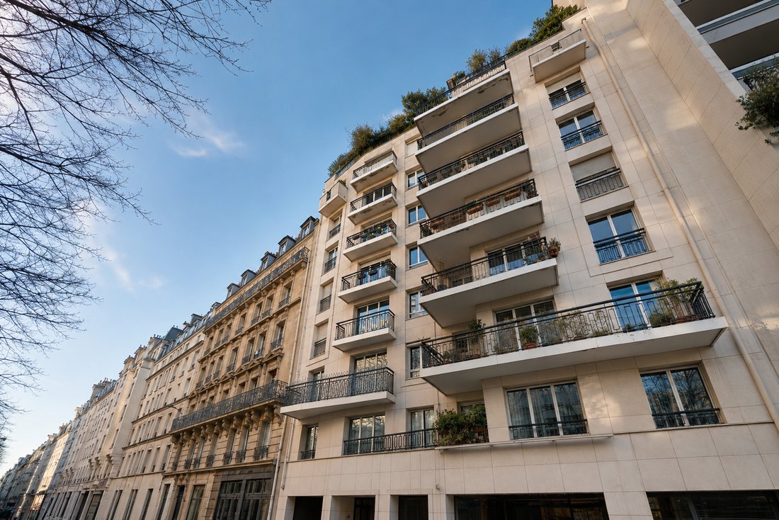 Apartment in Cambronne-Garibaldi, Paris 15e Arrondissement, Paris 1 - 18331952