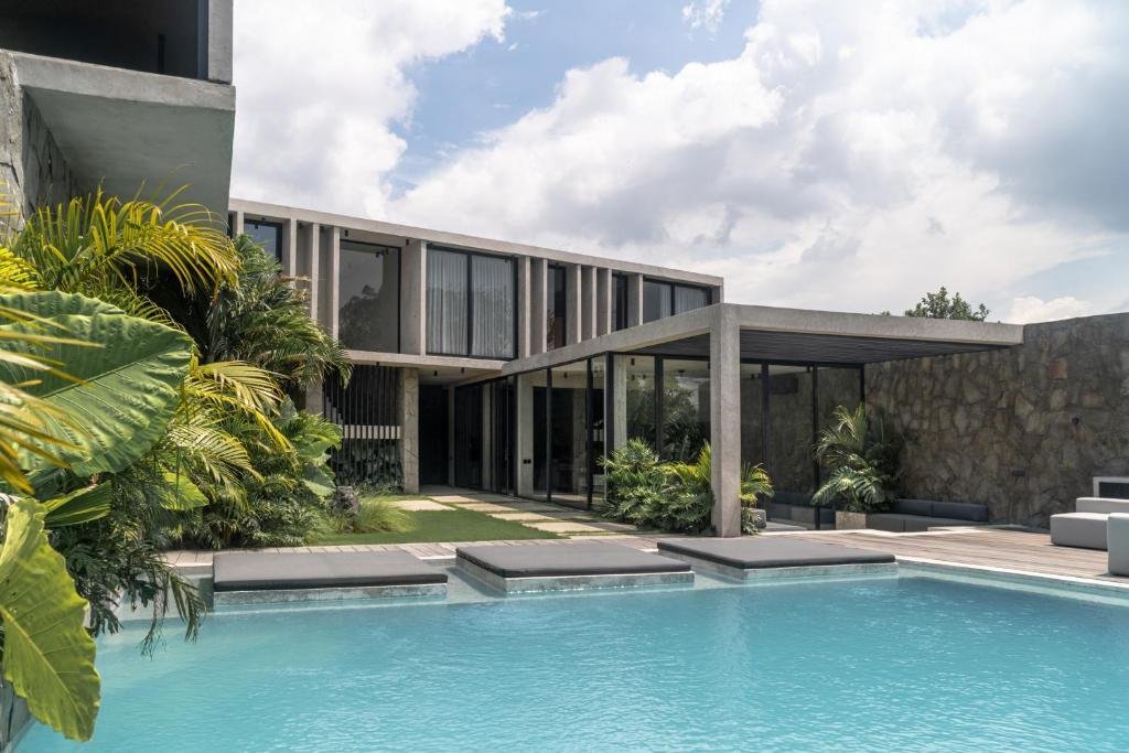 Villa in Kecamatan Kediri, Bali, Indonesia 2 - 17883146