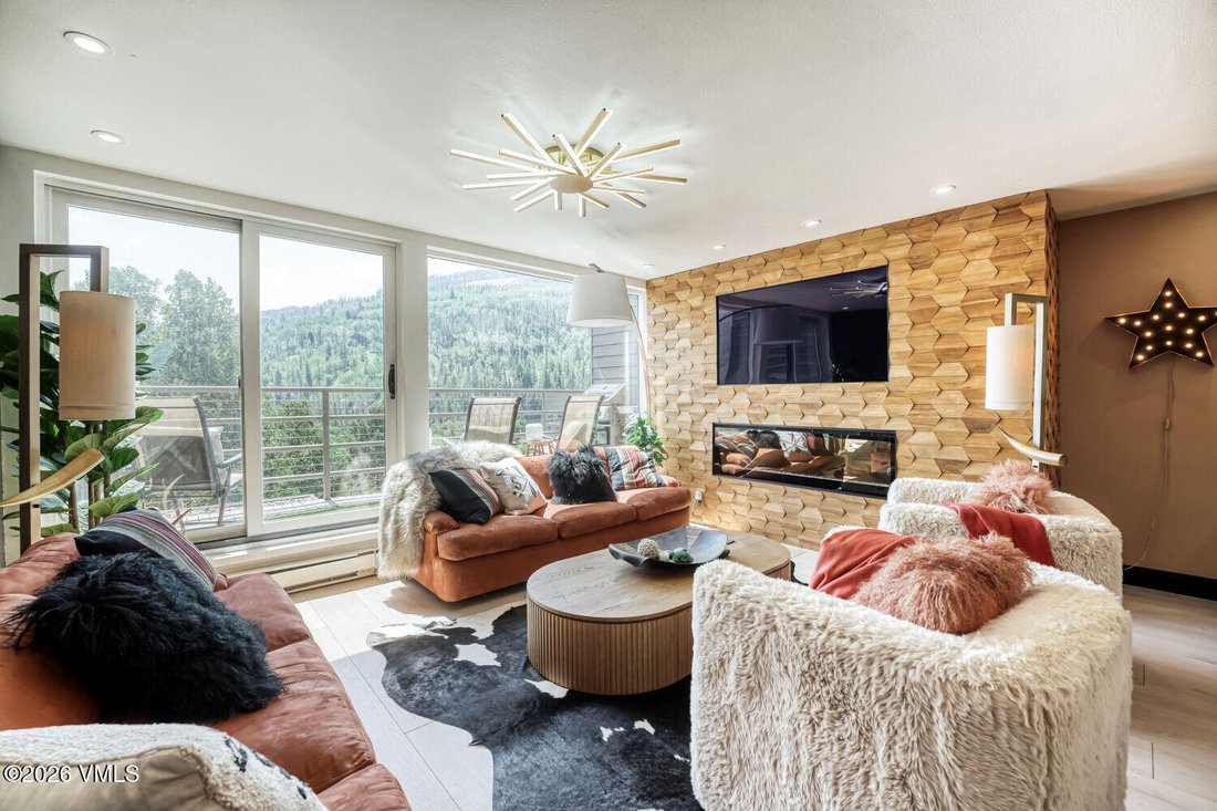 Condo in Vail, Colorado, United States 3 - 18326643