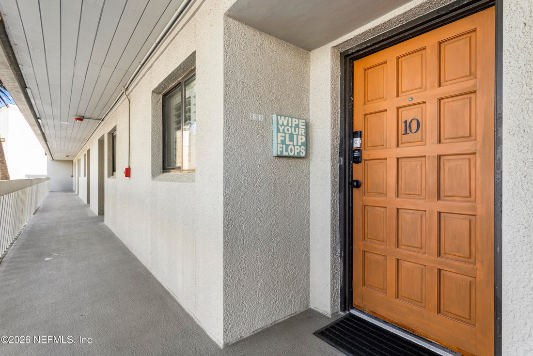 Condo in Jacksonville Beach, Florida, United States 2 - 18327095
