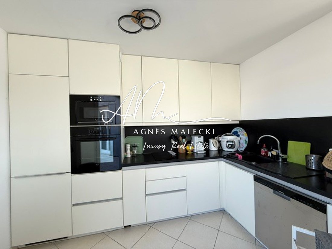 Apartment in Nord, Cavalaire-sur-Mer, France 5 - 18327773