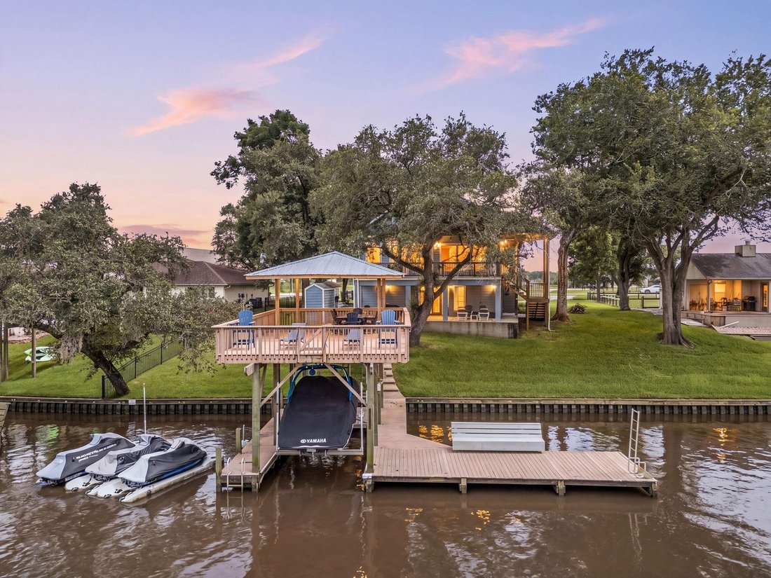 House in Brazoria, Texas, United States 4 - 18327611