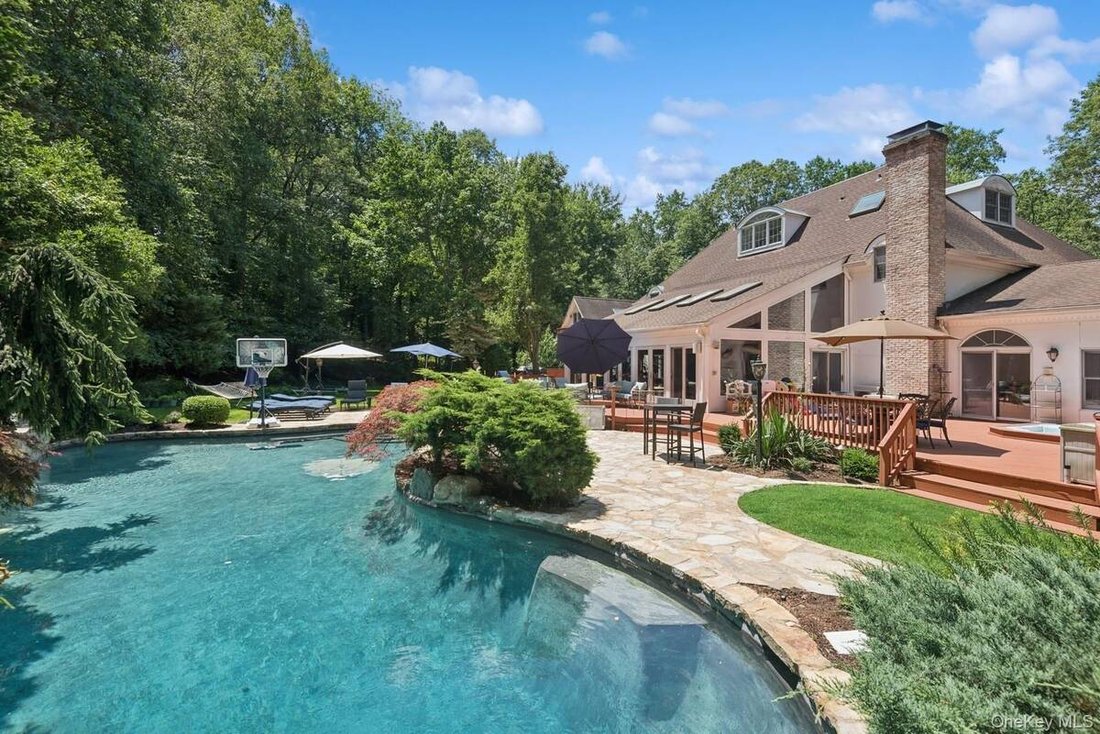 House in Saint James, New York, United States 3 - 16498960
