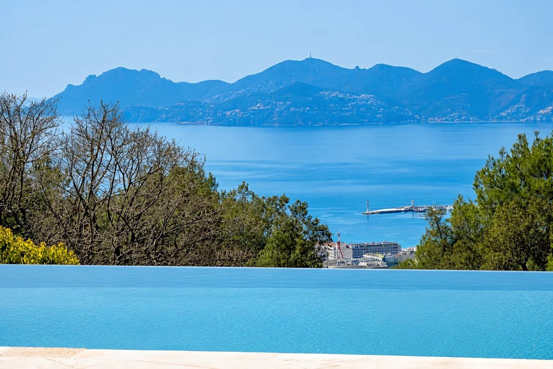Villa in La Californie, Cannes, France 3 - 18328266