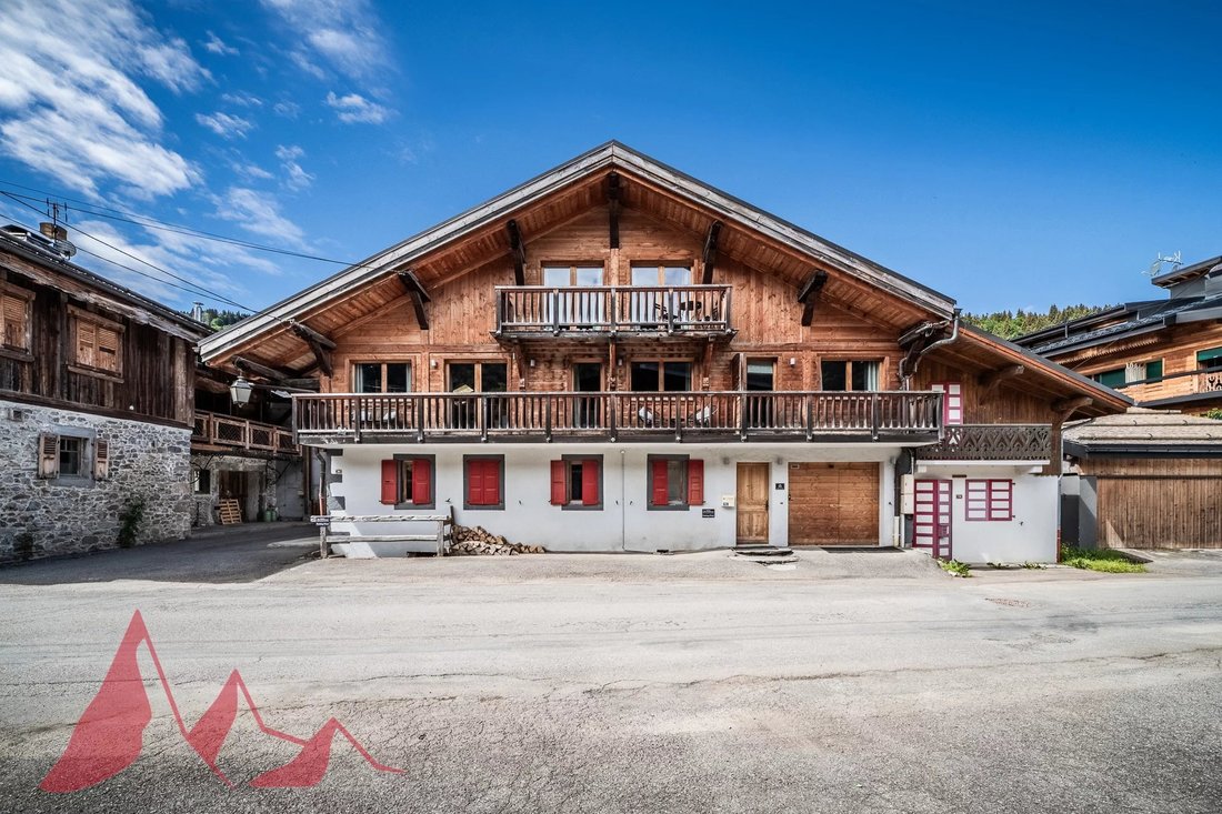 Chalet in Morzine, Auvergne-Rhone-Alpen, Frankreich 2 - 18328303