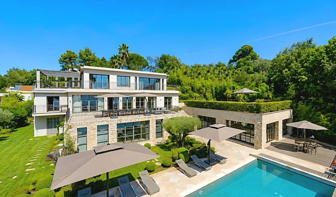 Villa in La Californie, Cannes, France 1 - 18328266