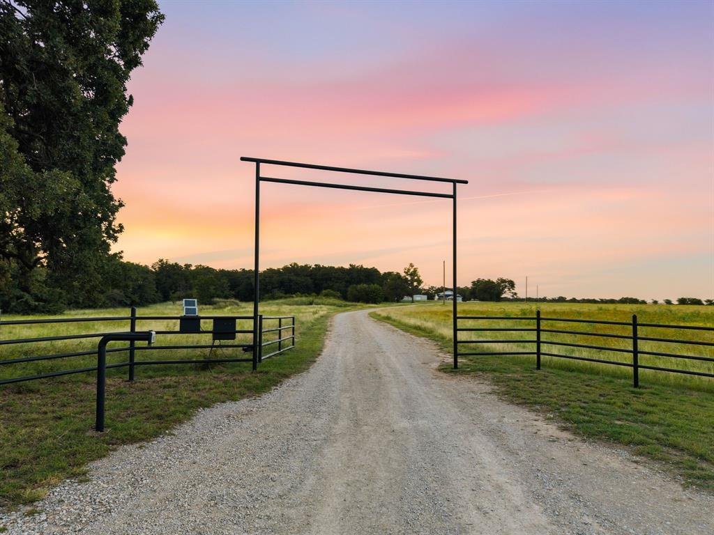 Farm Ranch in Santo, Texas, United States 3 - 18327446