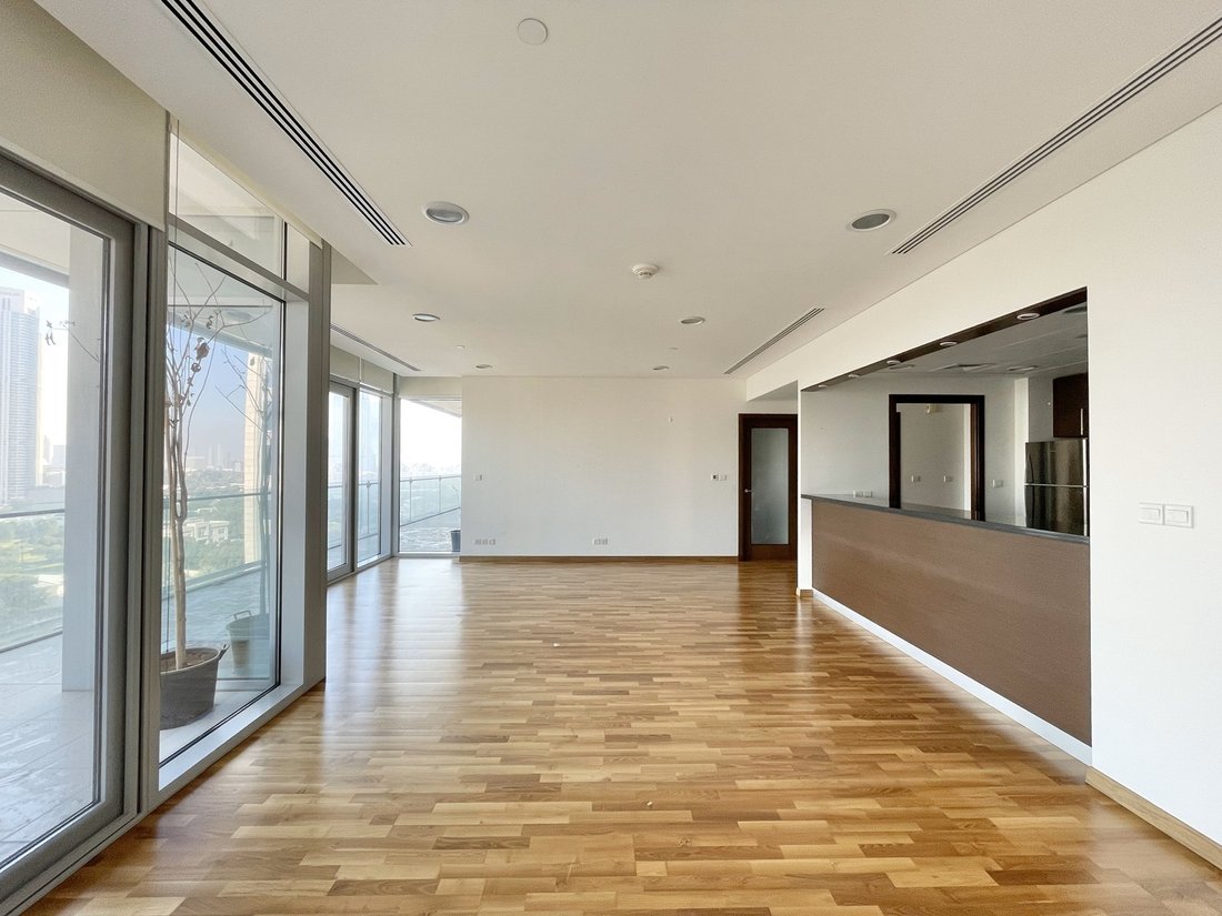 Apartment in Zabeel, Dubai, United Arab Emirates 2 - 18324402