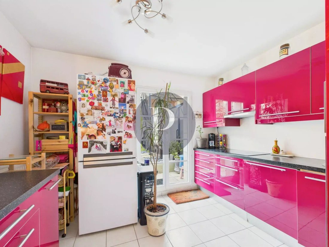 Apartment in Anatole France, Le Plessis-Robinson, France 4 - 17053582
