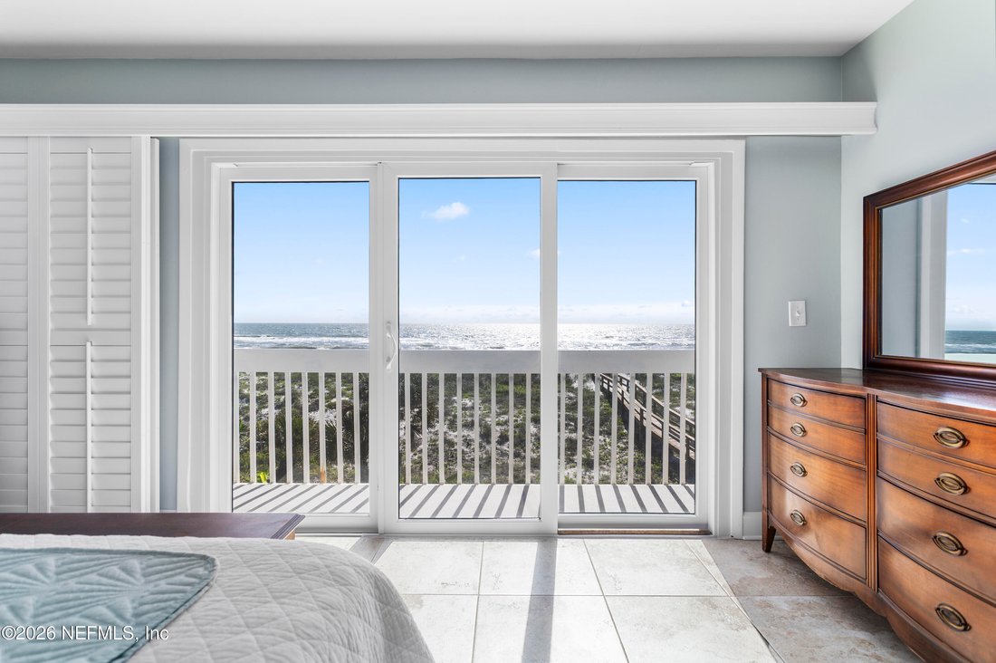 Condo in Jacksonville Beach, Florida, United States 1 - 18327095
