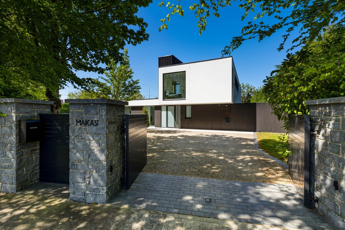 House in Malahide, County Dublin, Ireland 2 - 18327030