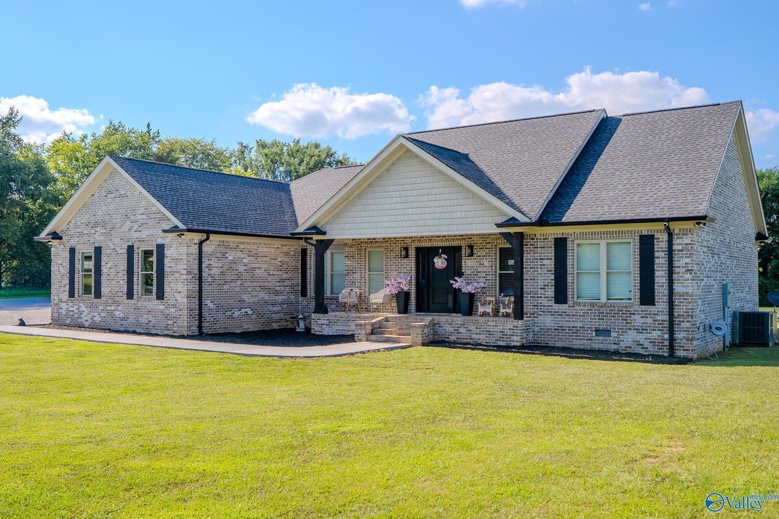 House in Moulton, Alabama, United States 1 - 18326765
